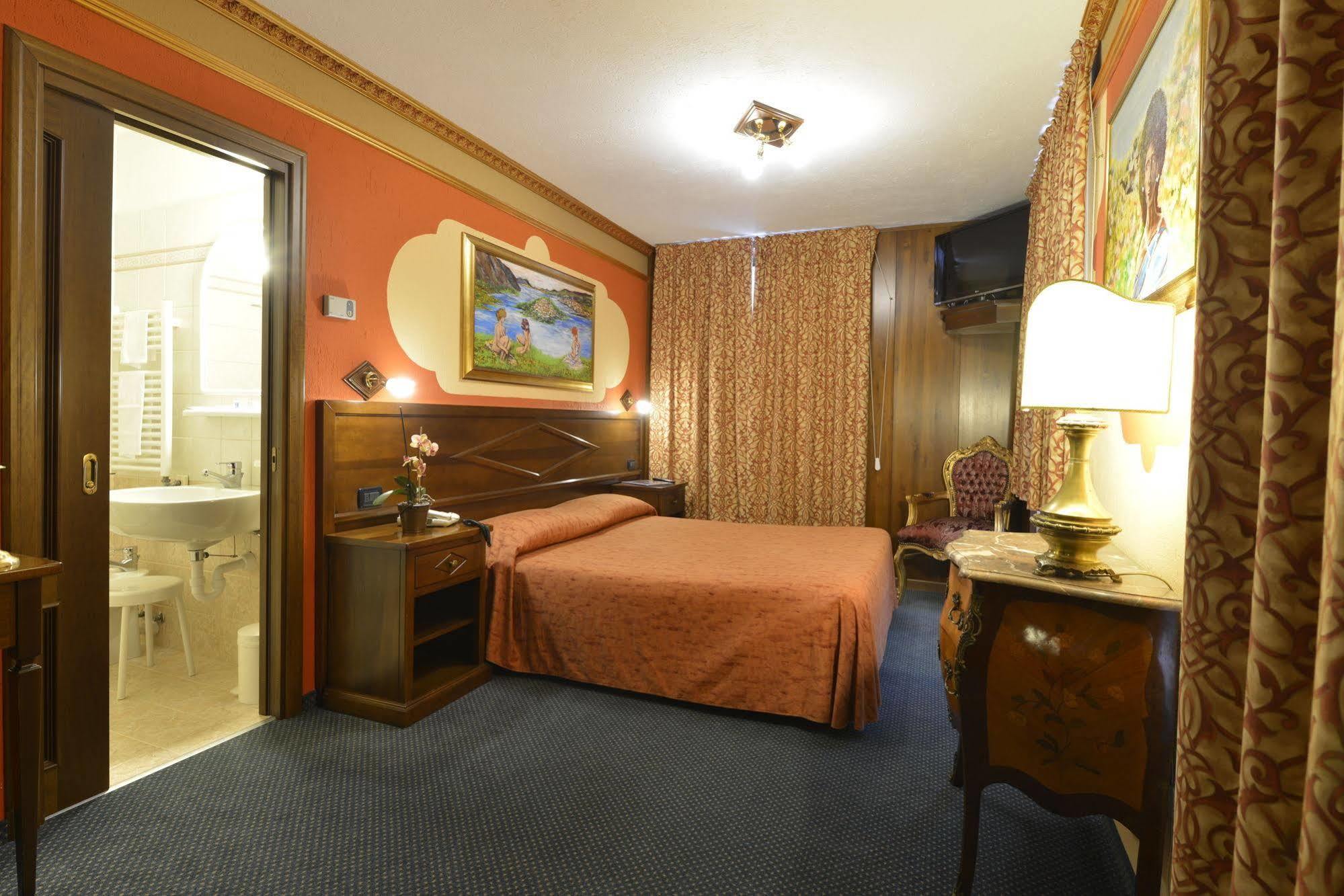 Hotel Stella Del Nord Κουρμαγιέρ Εξωτερικό φωτογραφία
